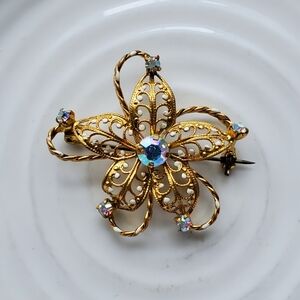 Vintage Austrian Filigree Flower Brooch. Aurora Borealis Crystals